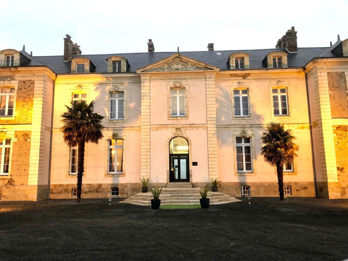Hotel Particulier Chateau Des Marais Proximite Et Vue Sur Le Lac De Grand Lieu Saint-Philbert-de-Grand-Lieu Екстер'єр фото