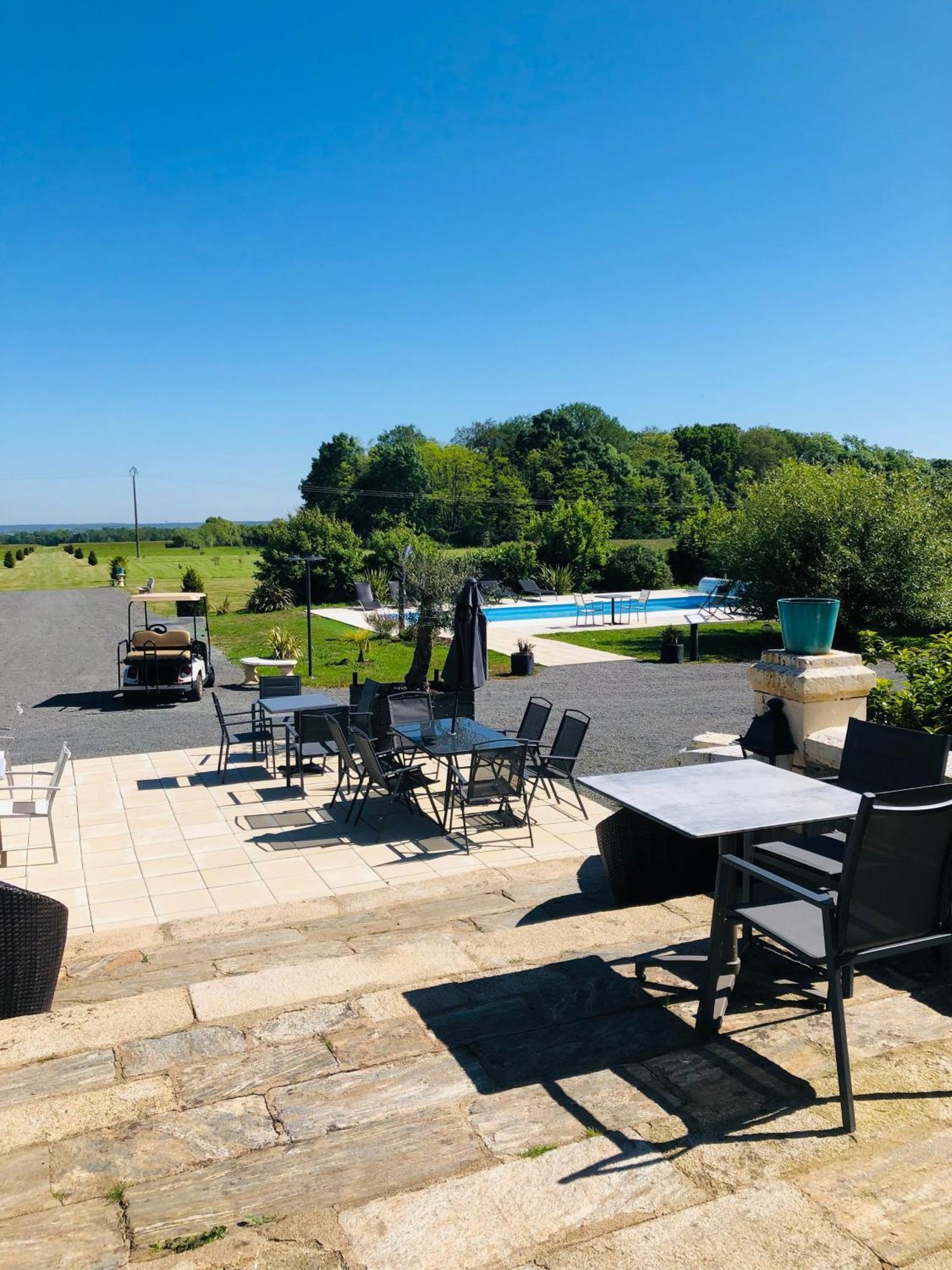 Hotel Particulier Chateau Des Marais Proximite Et Vue Sur Le Lac De Grand Lieu Saint-Philbert-de-Grand-Lieu Екстер'єр фото